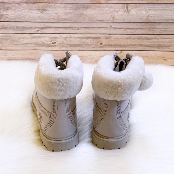Timberland 6” Shearling Collar Waterproof Boots - Picture 7 of 8